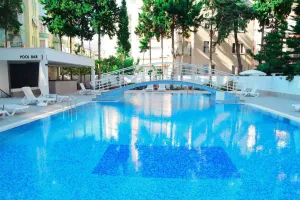 RAMIRA JOY Pools & Beach