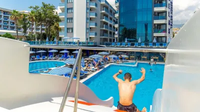 RELAX BEACH HOTEL Pools & Beach