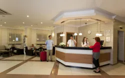 REMI HOTEL Lobby