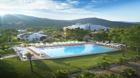 RICHMOND EPHESUS RESORT Pools & Beach