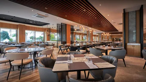 RICHMOND EPHESUS RESORT Restaurants