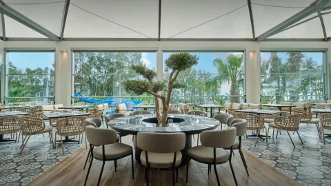RICHMOND EPHESUS RESORT Restaurants