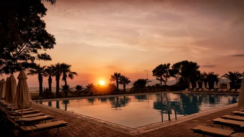 RICHMOND EPHESUS RESORT Pools & Beach