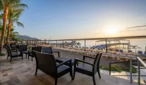 RING BEACH HOTEL Pools & Beach