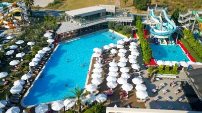 RIO LAVITAS RESORT - SPA Pools & Beach