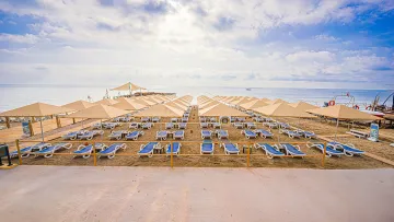 RIOS BEACH HOTEL Pools & Beach