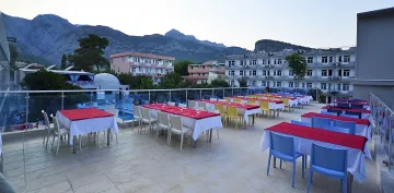 RIOS LATTE BEACH HOTEL Restaurants