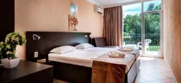RIVA HOTEL Rooms