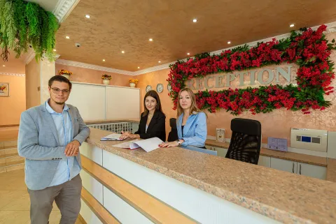 RIVA PARK HOTEL Lobby