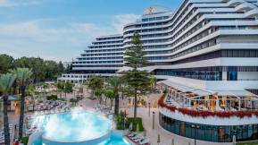 RIXOS DOWNTOWN ANTALYA Pools & Beach