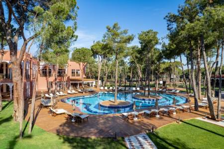 RIXOS PARK BELEK Pools & Beach