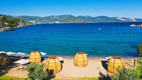 RIXOS PREMIUM BODRUM Pools & Beach