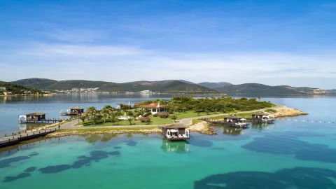 RIXOS PREMIUM BODRUM Pools & Beach