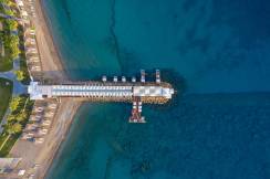 RIXOS SUNGATE Pools & Beach