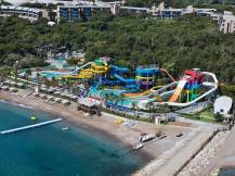 RIXOS SUNGATE Pools & Beach