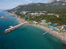 RIXOS SUNGATE Pools & Beach
