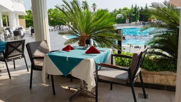 ROMA BEACH RESORT ADULT ONLT 16+ Restaurants
