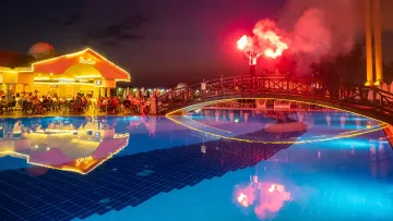 ROMA BEACH RESORT ADULT ONLT 16+ Activities