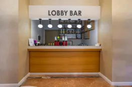 ROSE GARDEN PREMIUM HOTEL Bars