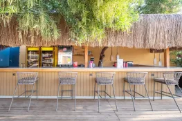ROSE GARDEN PREMIUM HOTEL Bars