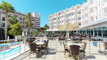 ROX RESORT HOTEL Restaurants
