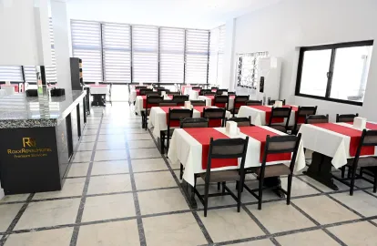 ROXX ROYAL HOTEL Restaurants