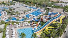 ROYAL ALHAMBRA PALACE Pools & Beach