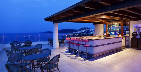 ROYAL ASARLIK BEACH HOTEL AND SPA Bars