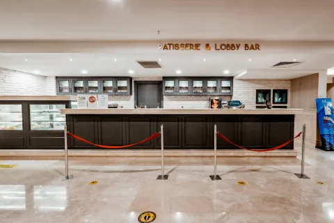 ROYAL ATLANTIS BEACH Bars