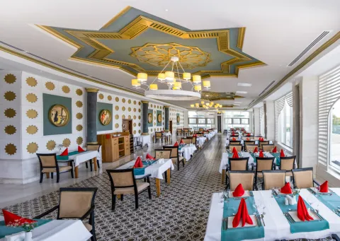 ROYAL ATLANTIS SPA-RESORT Restaurants