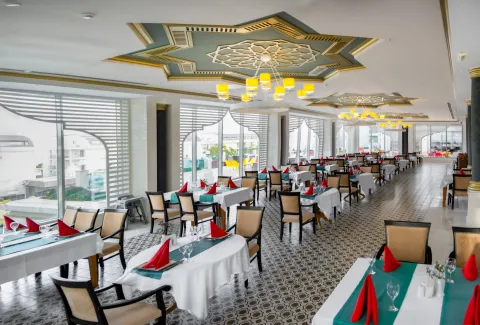 ROYAL ATLANTIS SPA-RESORT Restaurants
