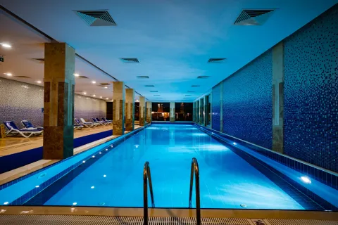 ROYAL ATLANTIS SPA-RESORT Pools & Beach