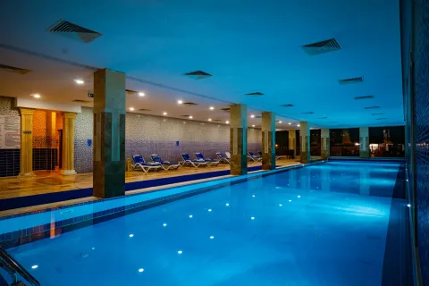 ROYAL ATLANTIS SPA-RESORT Pools & Beach