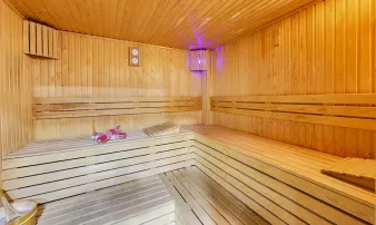 ROYAL BEACH HOTEL Spa