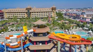 ROYAL DRAGON Pools & Beach