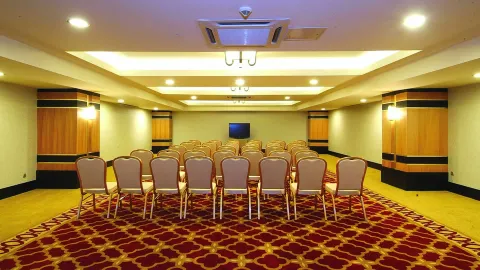 ROYAL DRAGON Meetings