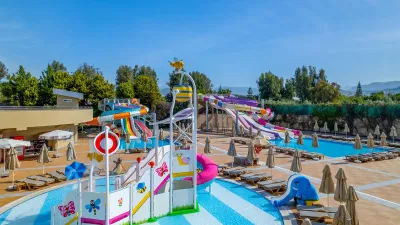 ROYAL GARDEN BEACH HOTEL Activities
