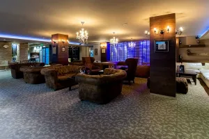ROYAL SPA HOTEL Lobby