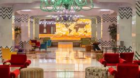 ROYAL TAJ MAHAL Lobby