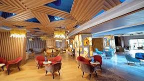 ROYAL WINGS HOTEL Bars