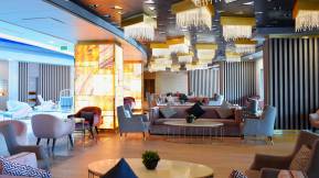 ROYAL WINGS HOTEL Bars