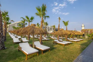 RUBI PLATINUM SIGN Pools & Beach