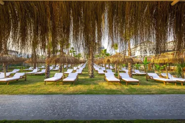 RUBI PLATINUM SIGN Pools & Beach