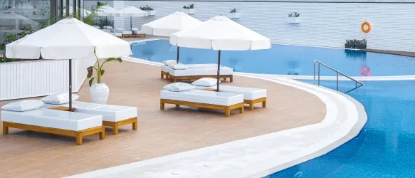 RUBI PLATINUM SIGN Pools & Beach