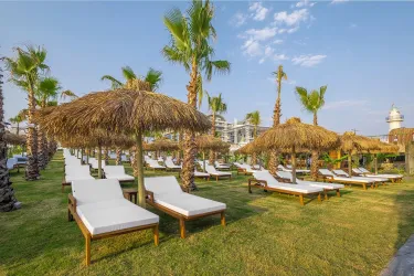 RUBI PLATINUM SIGN Pools & Beach