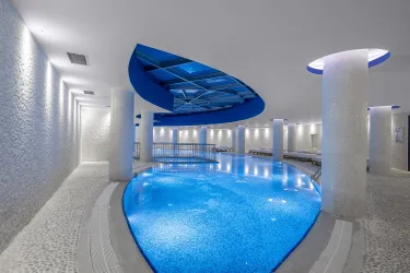 RUBI PLATINUM SIGN Spa
