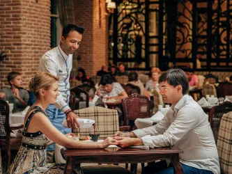 RUBI PLATINIUM SPA RESORT-SUITES Restaurants