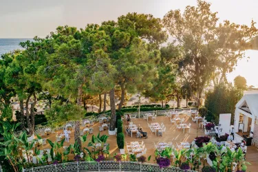 RUBI PLATINIUM SPA RESORT-SUITES Restaurants