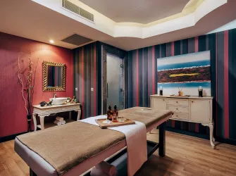 RUBI PLATINIUM SPA RESORT-SUITES Spa