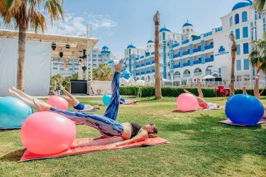 RUBI PLATINIUM SPA RESORT-SUITES Activities